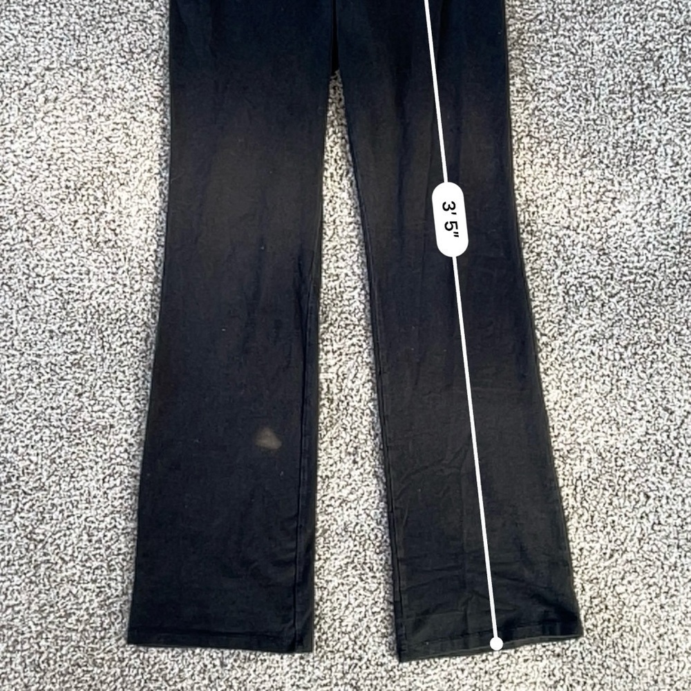 Vintage Y2K Victoria's Secret PINK
Rhinestone Fold Over Yoga Pants - Aztec Print - Picture 10 of 10